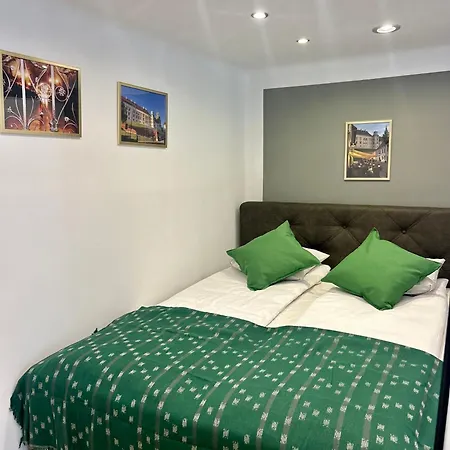 Appartement Vintage Senacka 3