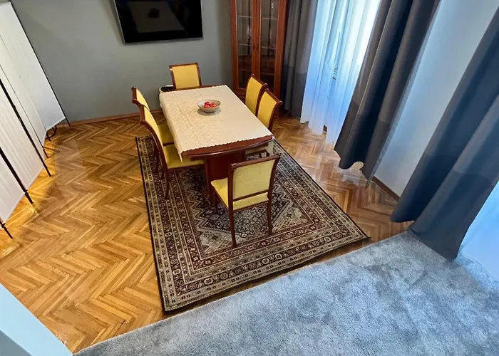 Vintage Senacka 3 Apartman *